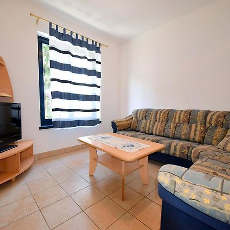 Apartment Oresic Malinska Zewnętrze zdjęcie